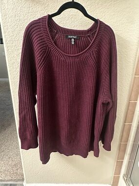 Ellen Tracy Plum Ribbed Crewneck Sweater